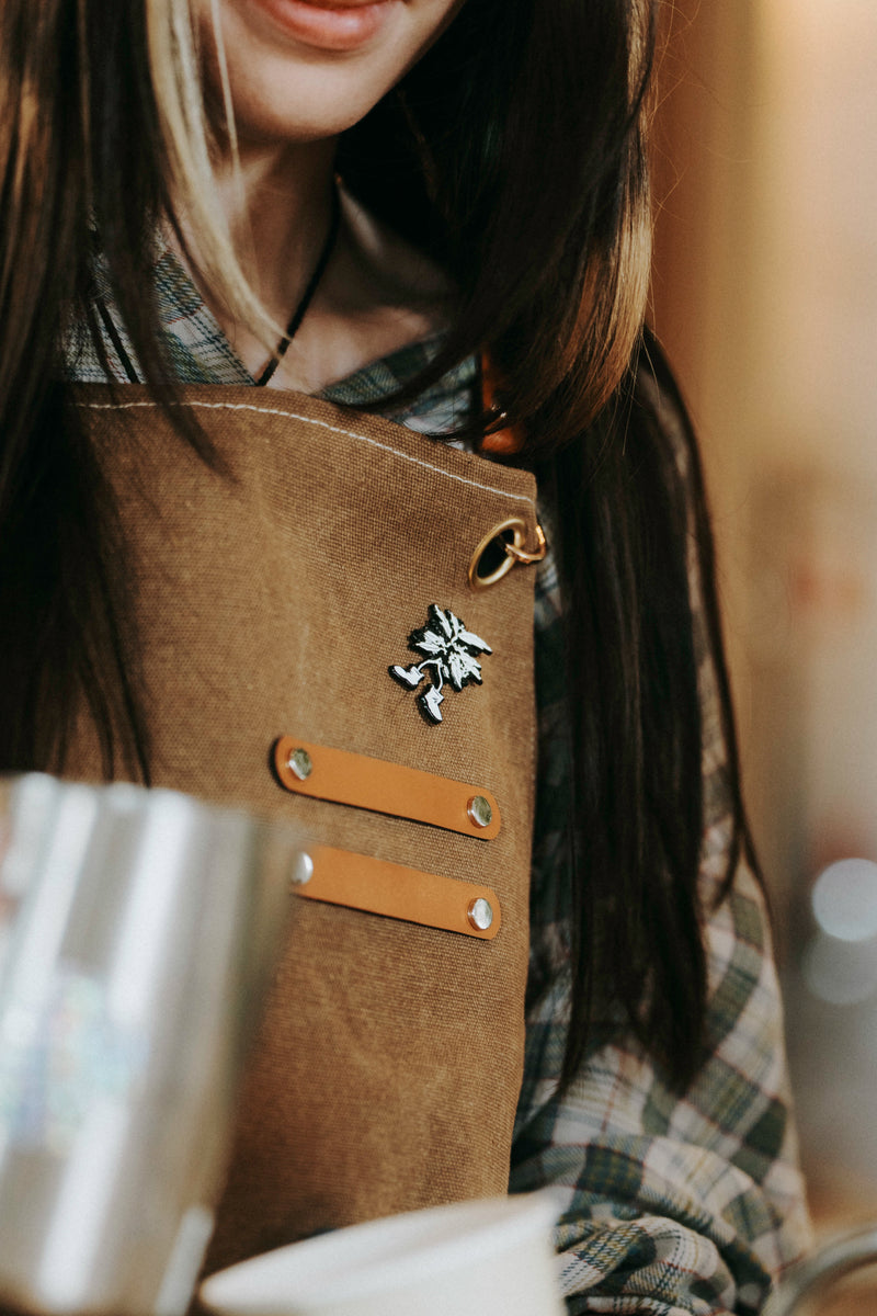 Boots Pin